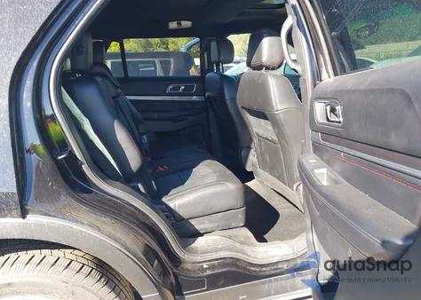 2017 Ford Explorer Sport z USA, uszkodzony, nr VIN 1FM5K8GT2HGA60097